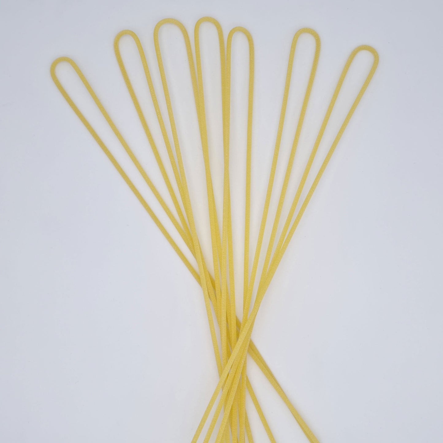 Italienska delikatesser siciliansk mat spaghetti pasta durum fri