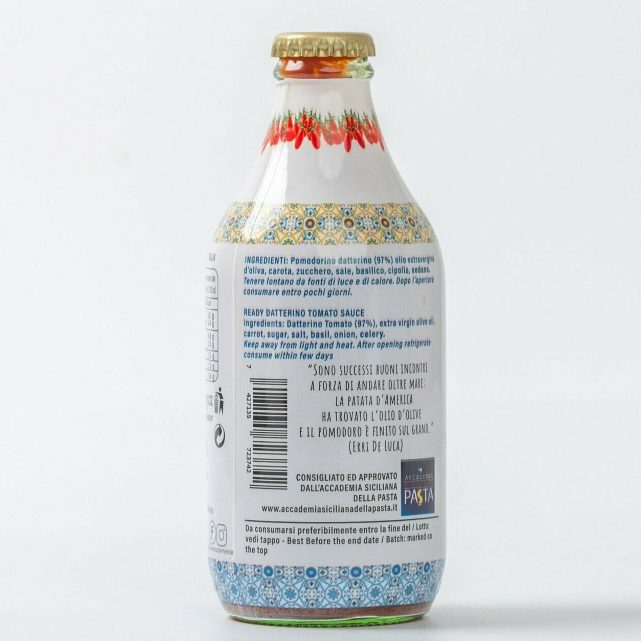 Italienska delikatesser siciliansk mat tomatsås till pasta baksida