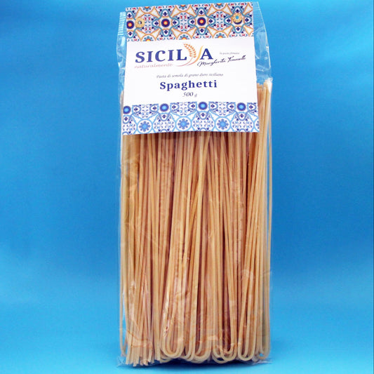Italienska delikatesser siciliansk mat spaghetti pasta durum